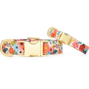 The Foggy Dog Petite Petals Dog Collar. Size Small. BRAND NEW/NEVER USED.
